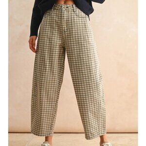 Checkered Pattern Barrel Pants